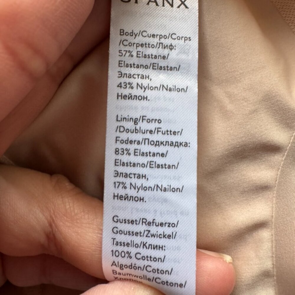 SPANX Thinstincts Full Mid Thigh Body Suit Size M NEW Medium Slimming Holidays - Picture 12 of 14